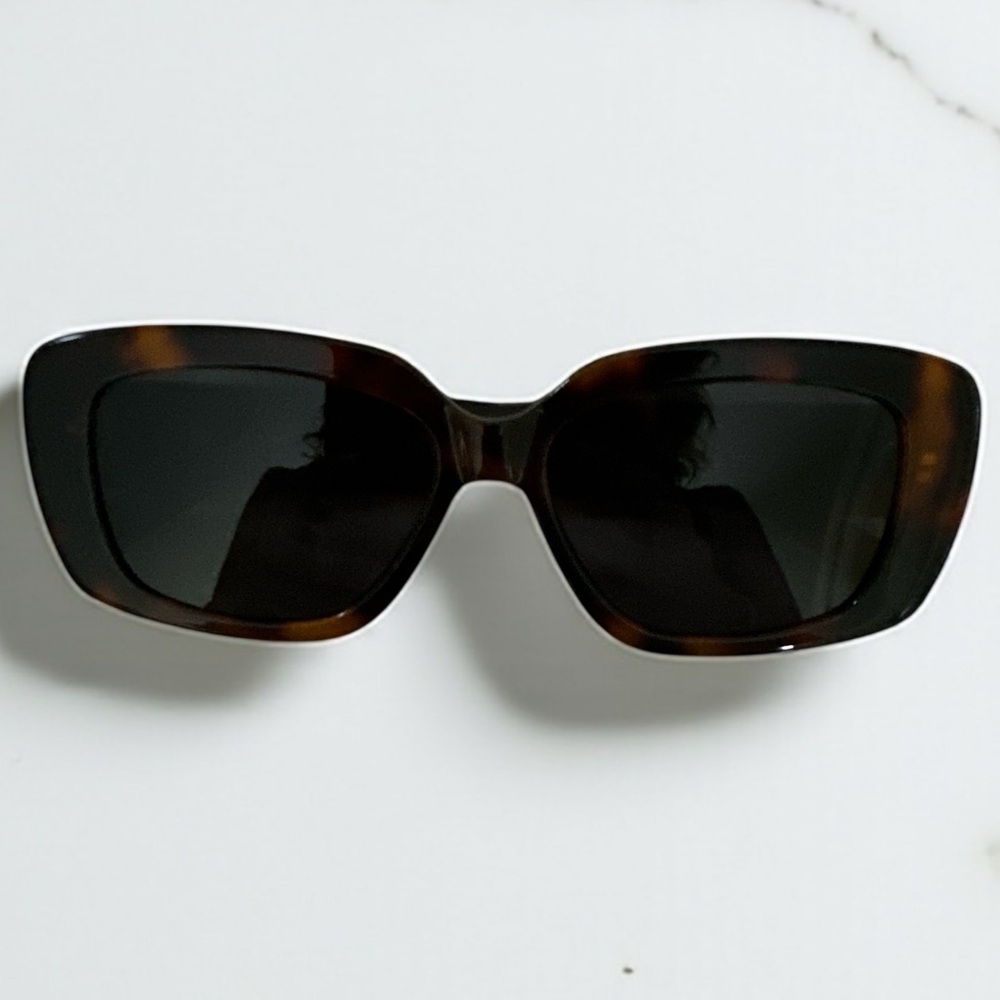 Celine Tortoise Sunglasses with Gold Detail - Picture 6 of 8